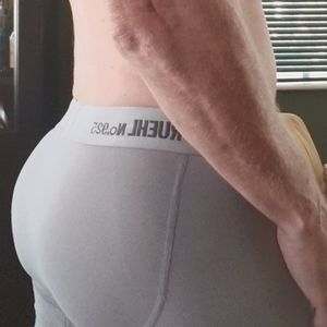 Ruehl compression boxer briefs